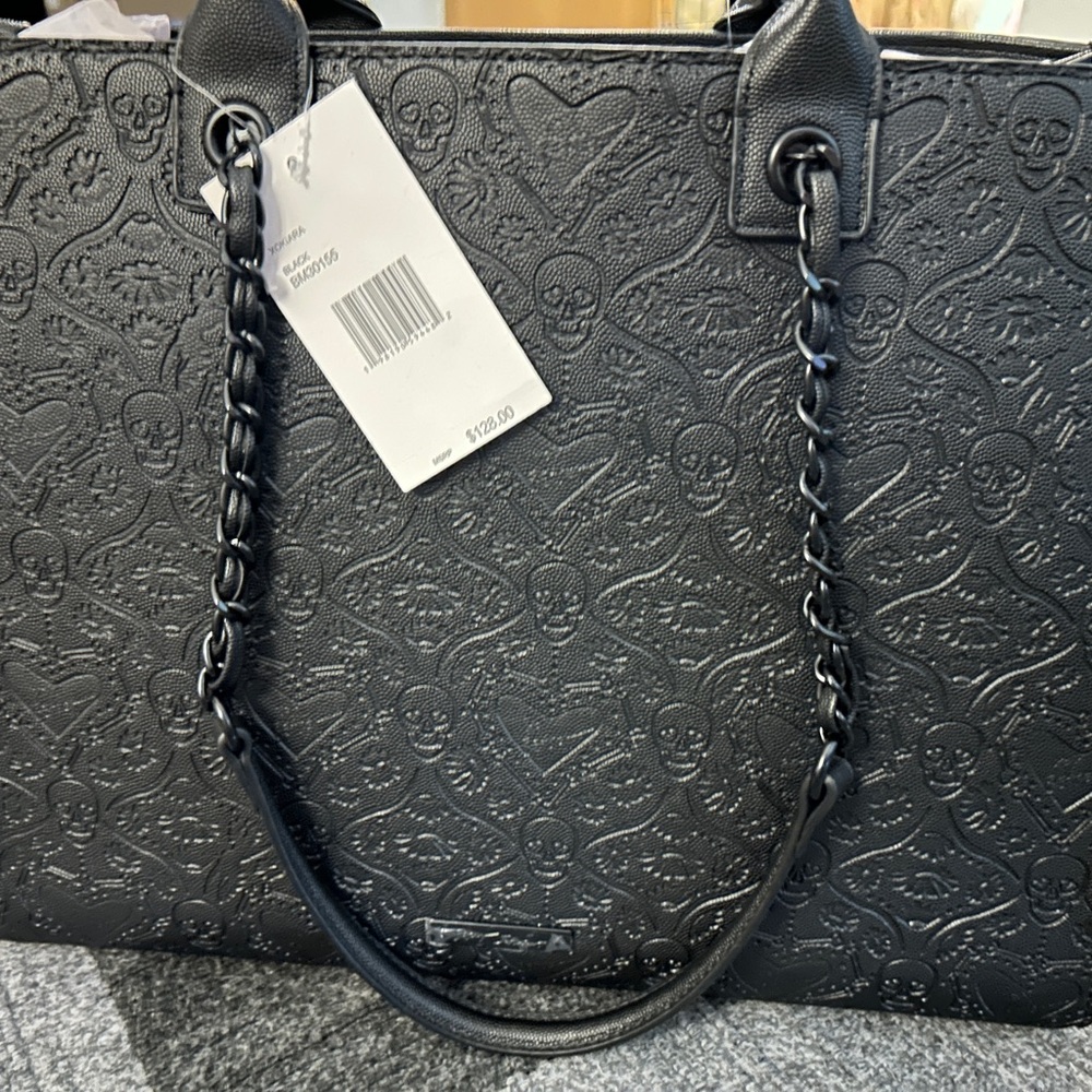 BETSEY JOHNSON XL BLACK SUGAR SKULL & HEARTS DOUBLE HANDLE/CHAIN STRAPS TOTE NWT - Picture 12 of 15